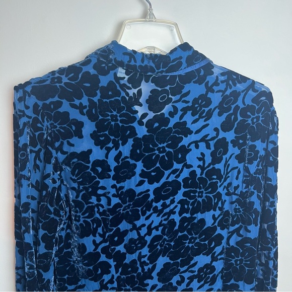 Vintage Ann Taylor Silk Burnout Velvet Button Down Shirt Top Dark Romantic 4 - Picture 10 of 13